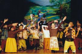 2005 School Play - Wizard of Oz - production by Prep School Grades 6 & 7