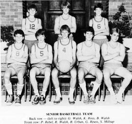 1982 Senior Basketball Team