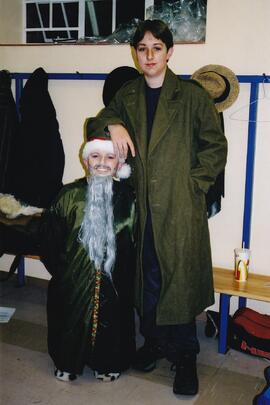 2002 School Play, "Guards! Guards!" by Terry Pratchett - behind the scenes